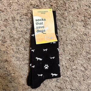 Conscious Step Save The Dogs Socks NWT
